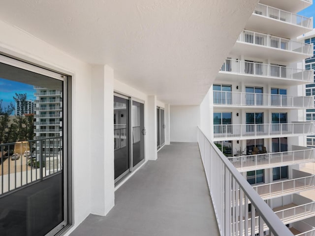 2295 Gulf Of Mexico Dr Unit 64S, Longboat Key, FL 34228 - view of balcony