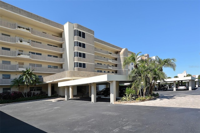4325 Gulf Of Mexico Dr Unit 204, Longboat Key, FL 34228 - view of apartment building / complex