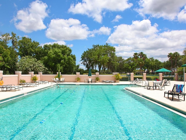 10120 Carnoustie Pl, Bradenton, FL 34211 - community pool with a patio