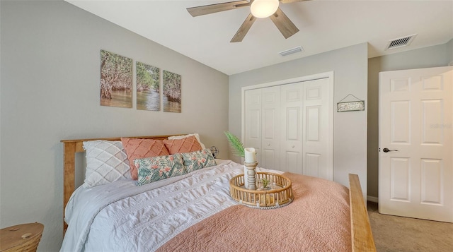 6435 165th Dr E, Parrish, FL 34219 - bedroom featuring light carpet, a closet, and ceiling fan
