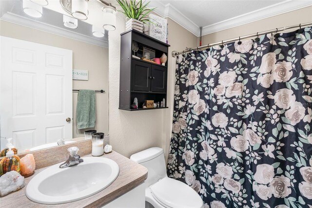 6178 Coliseum Blvd, Port Charlotte, FL 33981 - bathroom featuring crown molding, vanity, and a shower with curtain