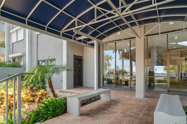 1400 1st Ave W Unit 103, Bradenton, FL 34205 - property entrance with stucco siding
