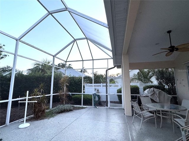 8616 15th Ave NW, Bradenton, FL 34209 - view of patio / terrace featuring a lanai and a ceiling fan