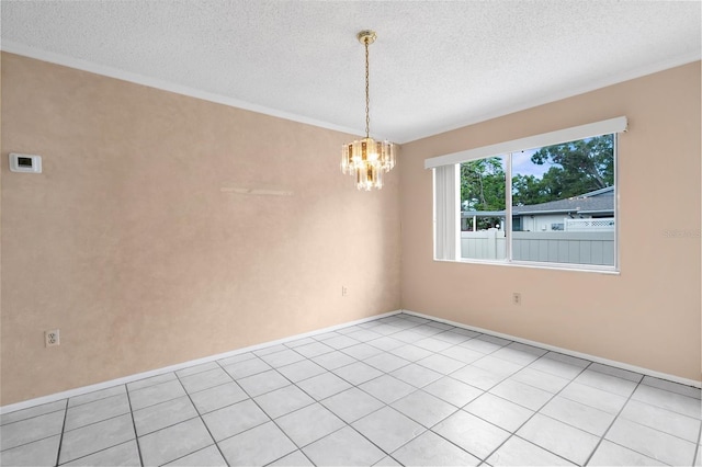 2915 29th Ave W, Bradenton, FL 34205 - empty room featuring a chandelier, a textured ceiling, and crown molding