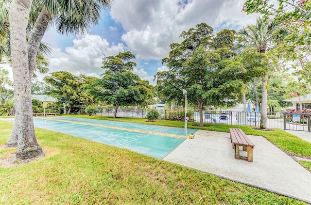 7110 Fairway Bend Ln Unit 181, Sarasota, FL 34243 - surrounding community featuring shuffleboard