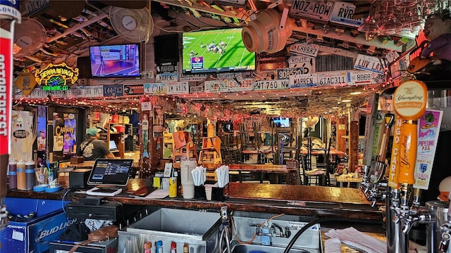 1240 Solitude Ln, Sarasota, FL 34242 - view of bar area