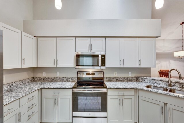 1112 Golfview Woods Dr Unit 1112, Sun City Center, FL 33573 - photo 8