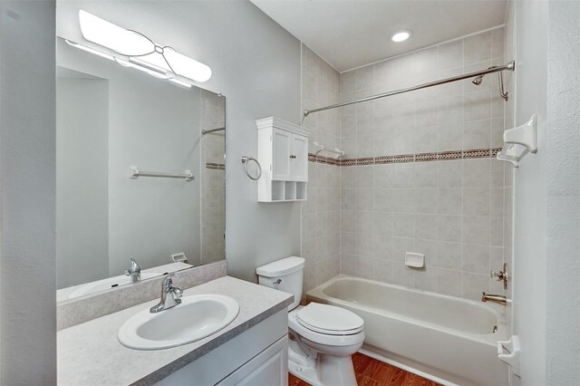 1112 Golfview Woods Dr Unit 1112, Sun City Center, FL 33573 - photo 13