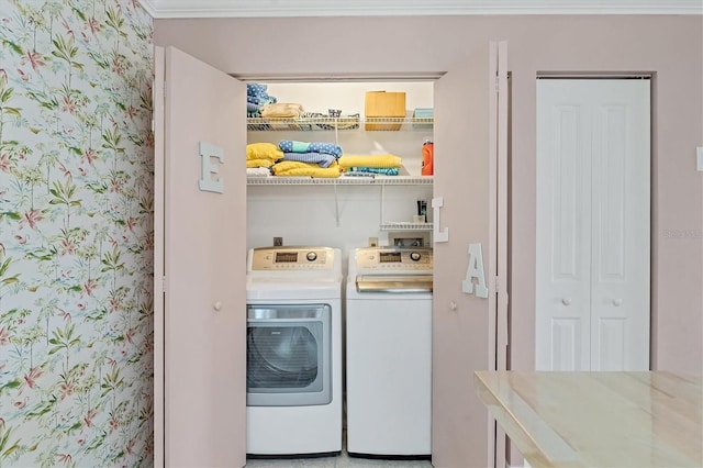 3810 75th St W Unit 128, Bradenton, FL 34209 - laundry area featuring washing machine and clothes dryer