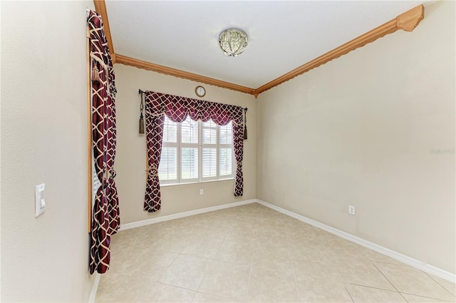 6516 Palm Leaf Ct, Sarasota, FL 34243 - empty room featuring crown molding and light tile patterned flooring