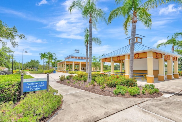 5005 Torrey Pines Run, Bradenton, FL 34211 - view of community featuring a gazebo