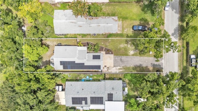 2218 Woodmere Rd, Venice, FL 34293 - aerial view of property's location with property parcel outlined