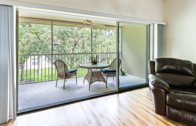 7137 Cedar Hollow Cir, Bradenton, FL 34203 - view of sunroom