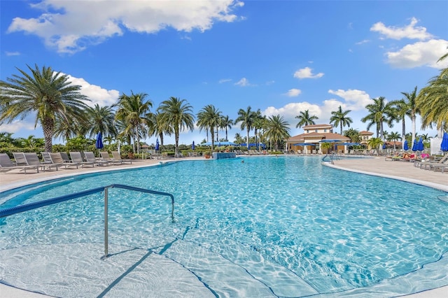 19023 Mangieri St, Venice, FL 34293 - community pool with a patio area