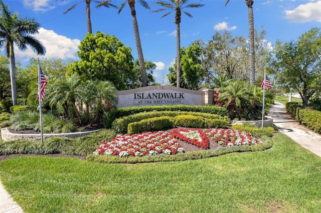19023 Mangieri St, Venice, FL 34293 - community sign with a yard
