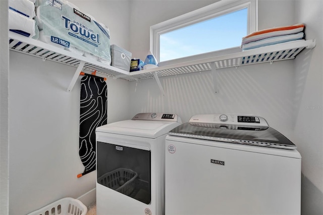 6317 Turtle Grass Dr, Bradenton, FL 34210 - washroom with washing machine and clothes dryer