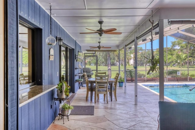 3636 Torrey Pines Blvd, Sarasota, FL 34238 - view of sunroom