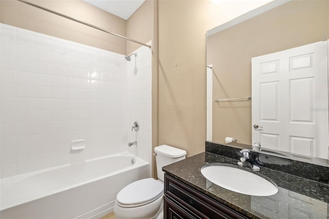 773 Rosemary Cir, Bradenton, FL 34212 - full bath featuring vanity and shower / tub combination