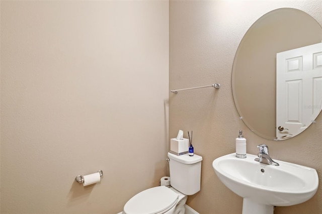 773 Rosemary Cir, Bradenton, FL 34212 - half bathroom featuring a sink and toilet