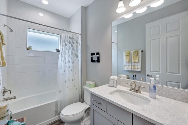 6219 Golden Nettle Dr, Apollo Beach, FL 33572 - full bathroom with vanity and shower / bath combo