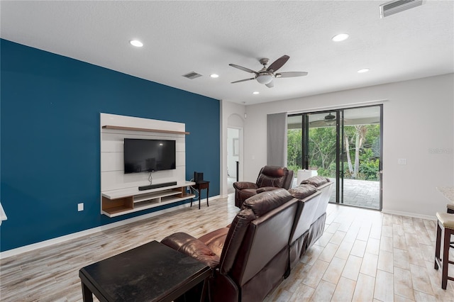9236 Raes Creek Pl, Palmetto, FL 34221 - photo 11