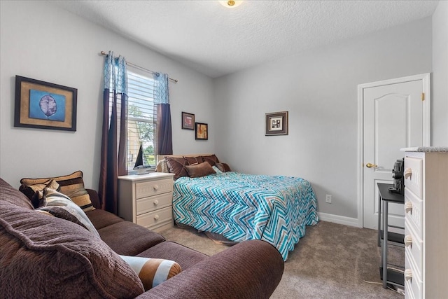 4013 Greystone Dr, Clermont, FL 34711 - bedroom featuring carpet flooring and a textured ceiling