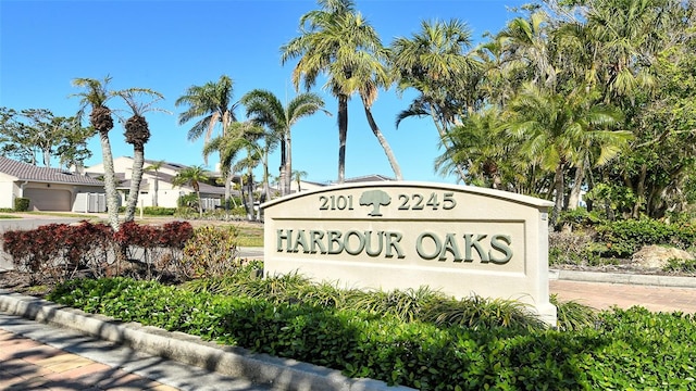 2103 Harbourside Dr Unit 1102, Longboat Key, FL 34228 - view of community / neighborhood sign