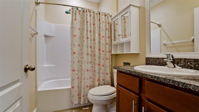 7364 47th Avenue Cir E, Bradenton, FL 34203 - bathroom with vanity and shower / tub combo