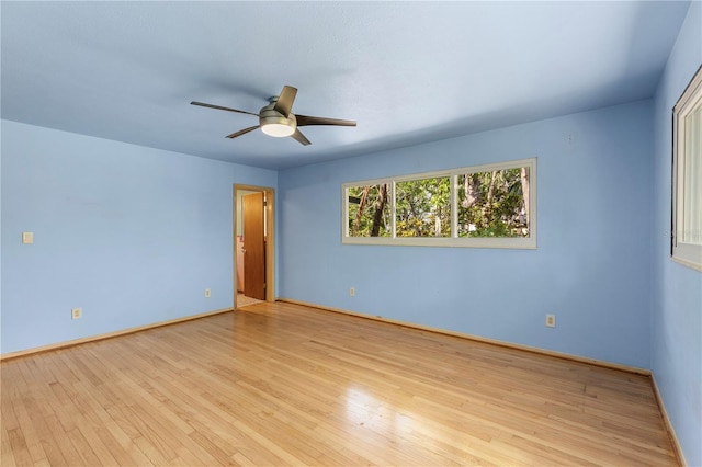 2850 Bon Air Ave, Sarasota, FL 34234 - unfurnished room featuring ceiling fan and wood-type flooring