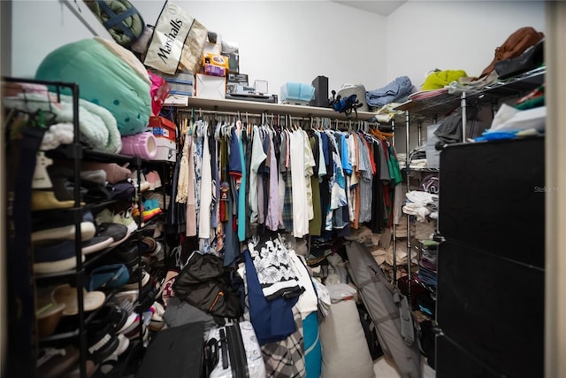 3957 Proctor Rd, Sarasota, FL 34233 - view of walk in closet