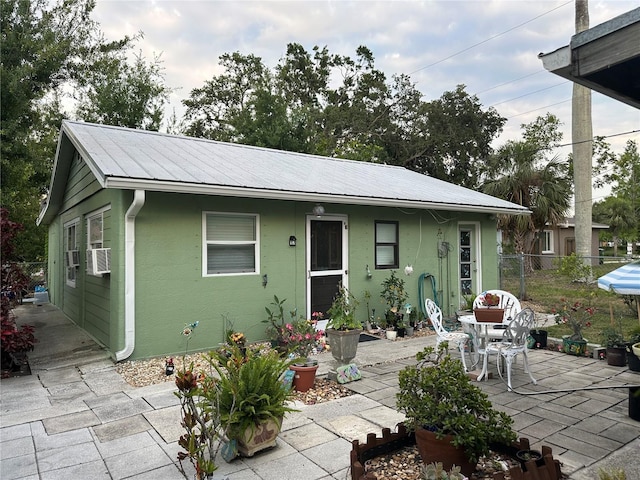 408 3rd Ave E Unit A, B & C, Bradenton, FL 34208 - view of front of house with a patio