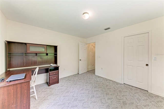 3217 Oak Grove Dr, Sarasota, FL 34243 - unfurnished office featuring light carpet and baseboards