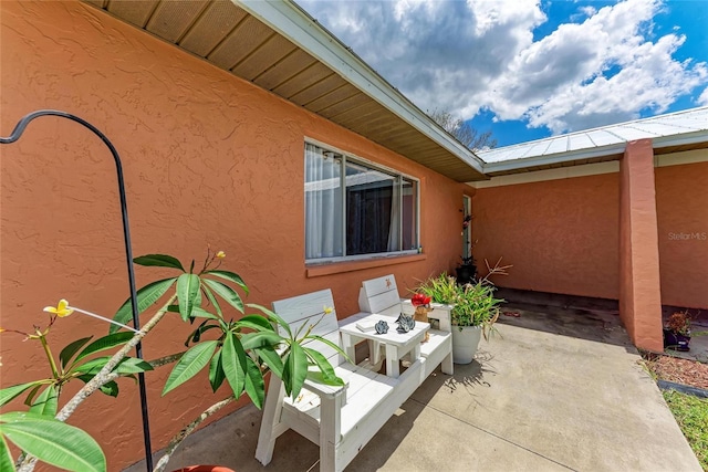 2406 15th St W, Palmetto, FL 34221 - view of patio / terrace