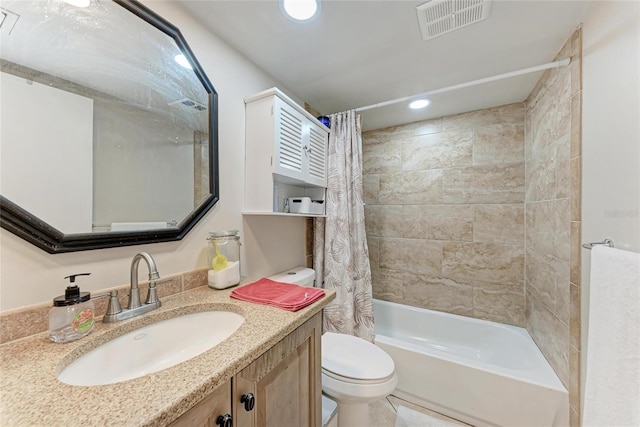 2406 15th St W, Palmetto, FL 34221 - bathroom featuring shower / bath combination with curtain, vanity, and recessed lighting