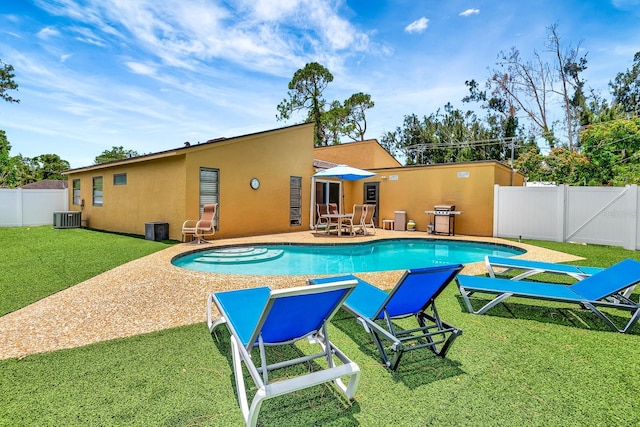 2315 Riverwood Pines Dr, Sarasota, FL 34231 - view of pool with a fenced backyard, grilling area, and a patio area