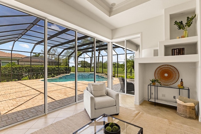 7144 Ashland Gln, Lakewood Ranch, FL 34202 - view of pool featuring a patio area, a pool with connected hot tub, and a lanai