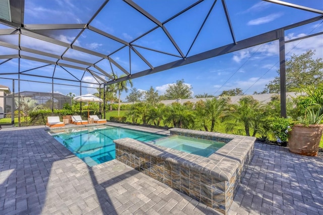 8209 Redonda Loop, Lakewood Ranch, FL 34202 - view of pool featuring a patio, a lanai, and a pool with connected hot tub