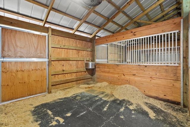 6805 225th St E, Bradenton, FL 34211 - view of stable