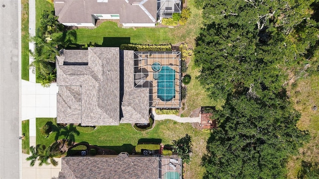 7915 Kavanagh Ct, Sarasota, FL 34240 - aerial view of property and surrounding area with a pool