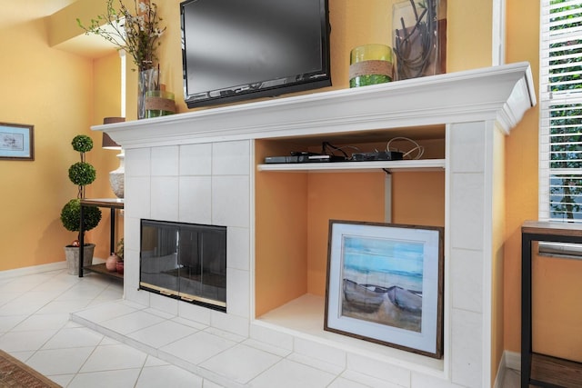 4374 Mirabella Cir, Bradenton, FL 34210 - detailed view of a tiled fireplace and baseboards