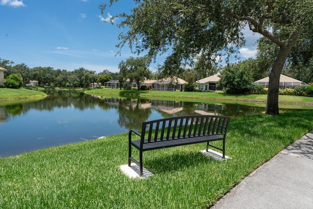 4374 Mirabella Cir, Bradenton, FL 34210 - surrounding community featuring a water view and a yard