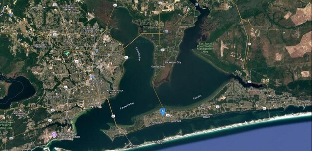 1332 Country Club Rd, Gulf Breeze, FL 32563 - photo 6