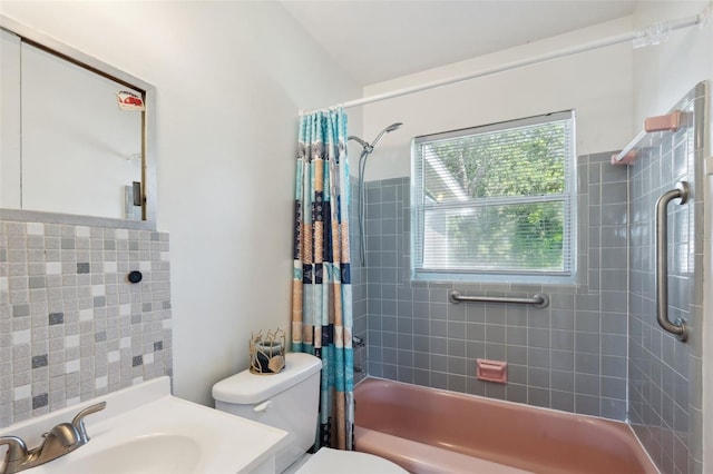1404 Dartmouth Dr, Bradenton, FL 34207 - bathroom with shower / bathtub combination with curtain and vanity
