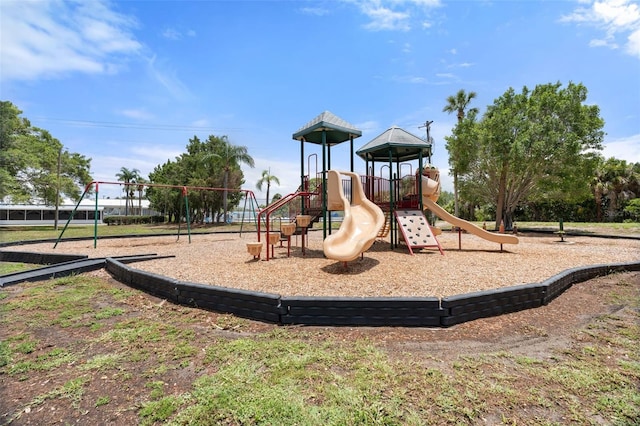 1404 Dartmouth Dr, Bradenton, FL 34207 - view of community playground
