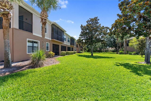 4235 Overture Cir Unit 4235, Bradenton, FL 34209 - view of green lawn