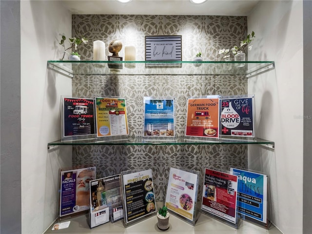 5364 Salcano St, Sarasota, FL 34238 - view of pantry