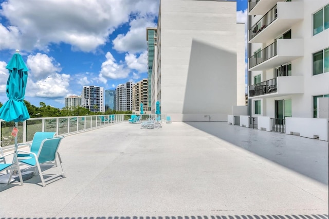 101 S Gulfstream Ave Unit 15C, Sarasota, FL 34236 - view of patio featuring a city view