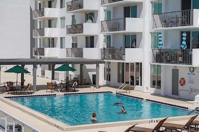101 S Gulfstream Ave Unit 15C, Sarasota, FL 34236 - community pool featuring a patio