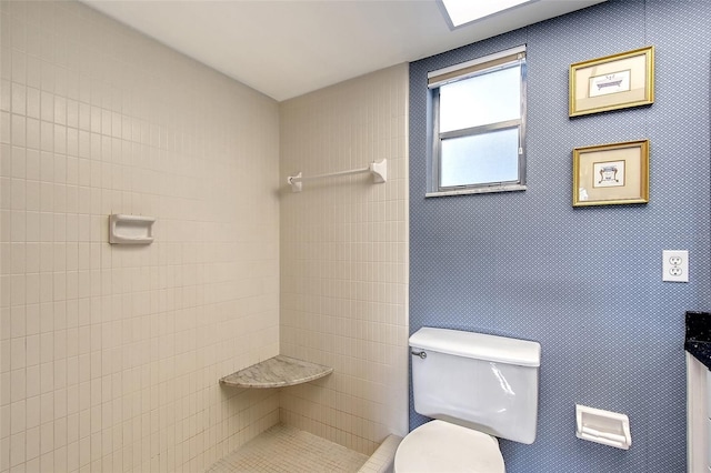 3641 Somerville Dr Unit 1506, Sarasota, FL 34232 - full bathroom with toilet and a tile shower