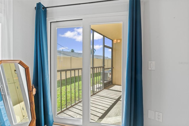 2415 Bayshore Gardens Pkwy Unit 2, Bradenton, FL 34207 - doorway with plenty of natural light